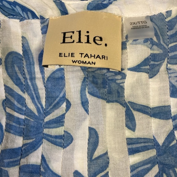 Elie Tahari Woman Floral Blue and White Tunic Plus size - Picture 4 of 7
